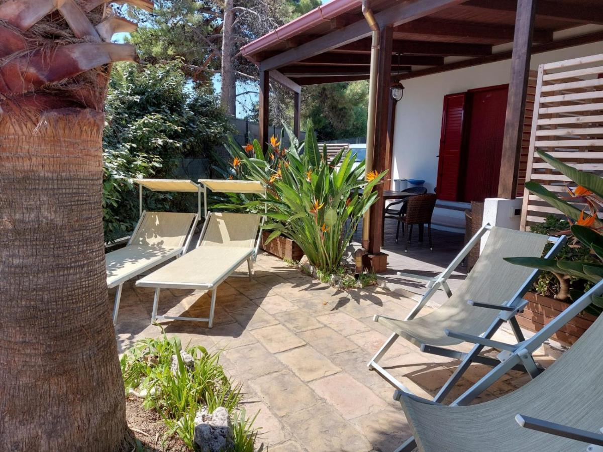 La Dimora In Riva Al Mare Hotel Весте Екстериор снимка
